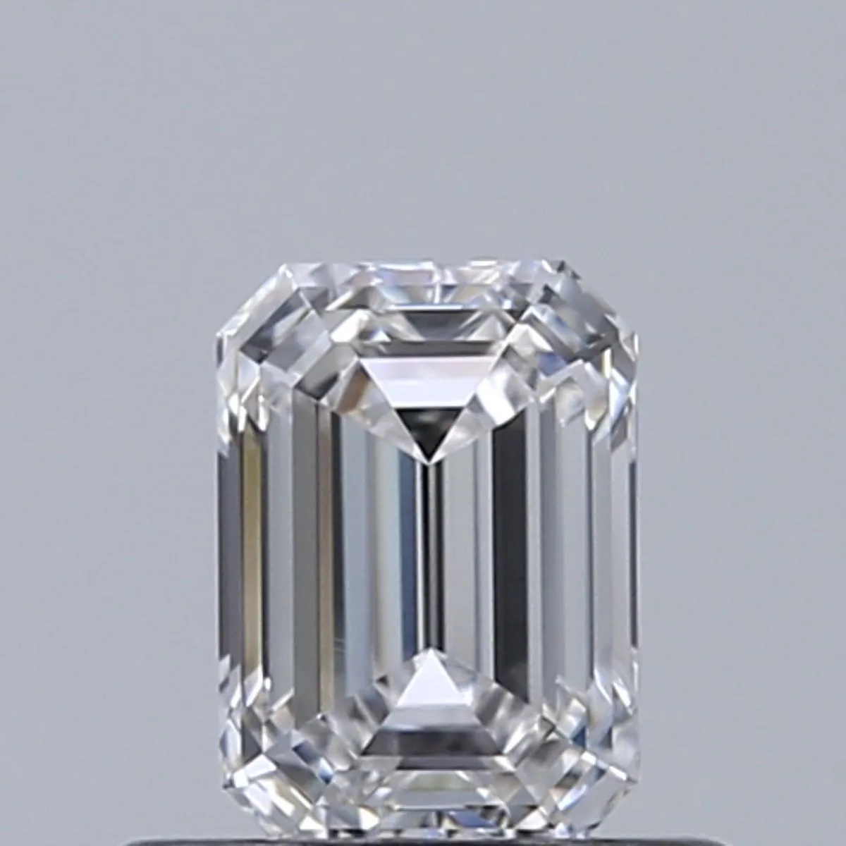 0.50ct EMERALD E VS2 Natural diamond