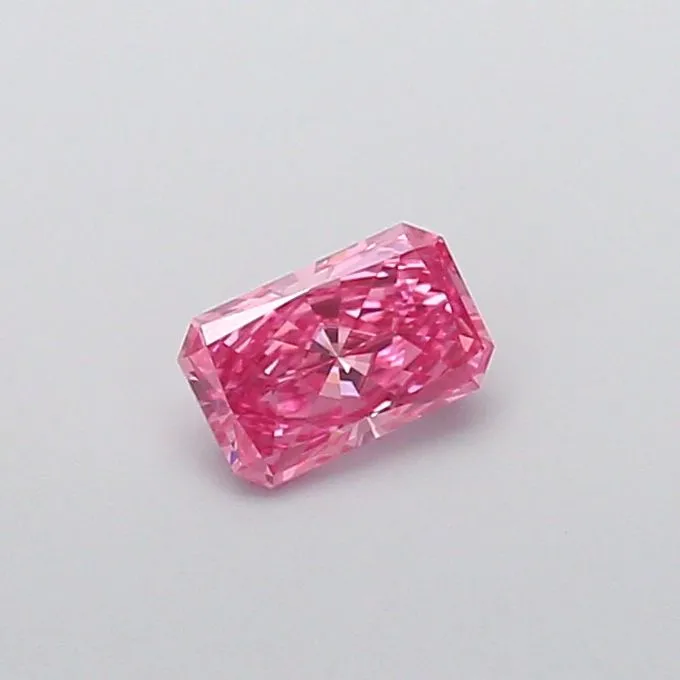 0.51ct RADIANT Fancy Vivid Pink VVS2 Coloured Lab diamond