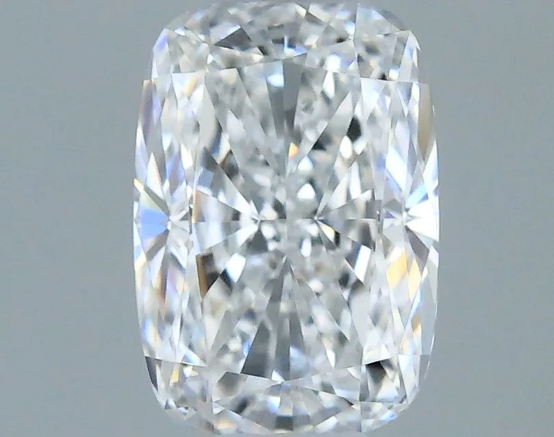 0.40ct CUSHION D VS1 Natural diamond