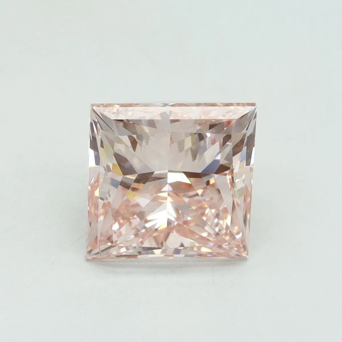 5.01ct PRINCESS Fancy Intense Pink VS2 Coloured Lab diamond