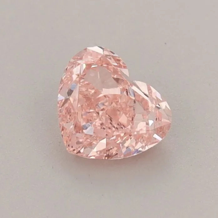 0.61ct HEART Fancy Vivid Pink VS1 Coloured Lab diamond