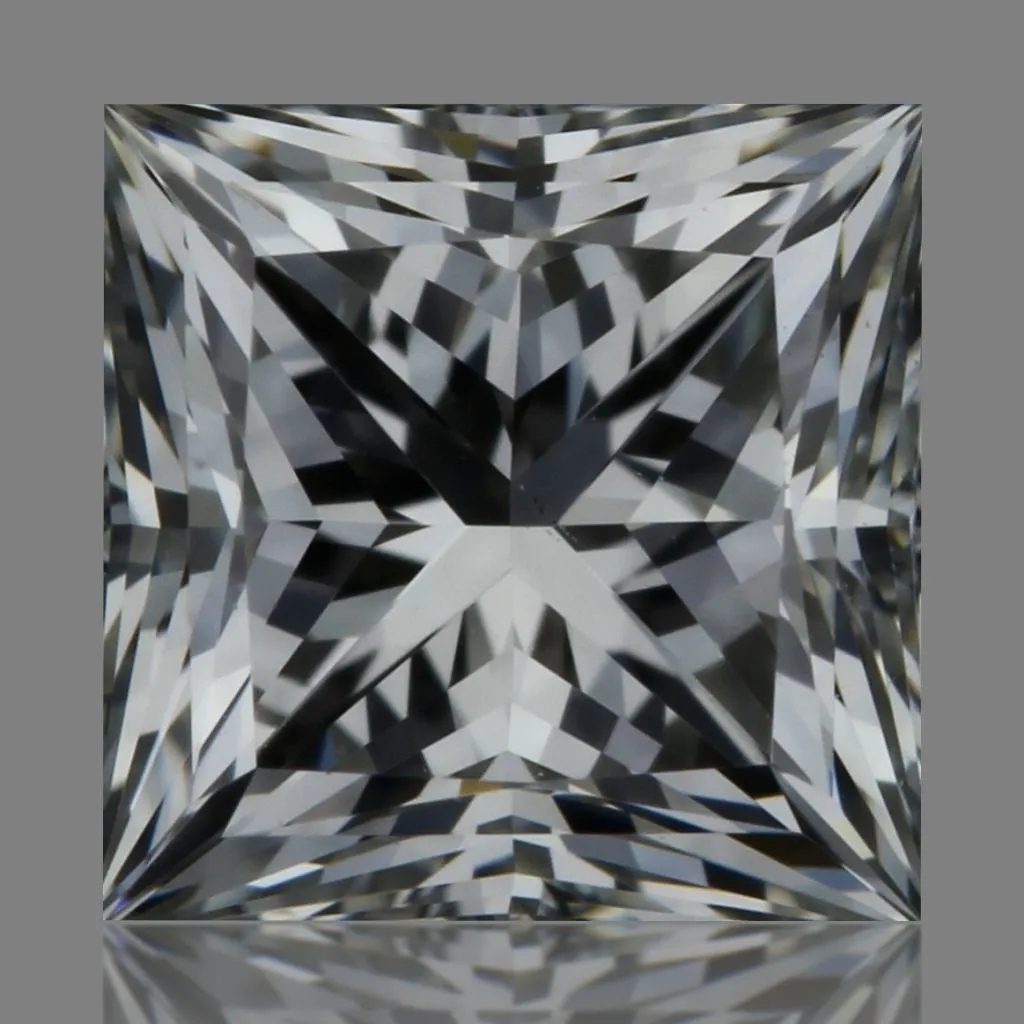 0.59ct PRINCESS H VS1 Natural diamond