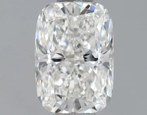 0.88ct CUSHION E VVS2 Lab diamond
