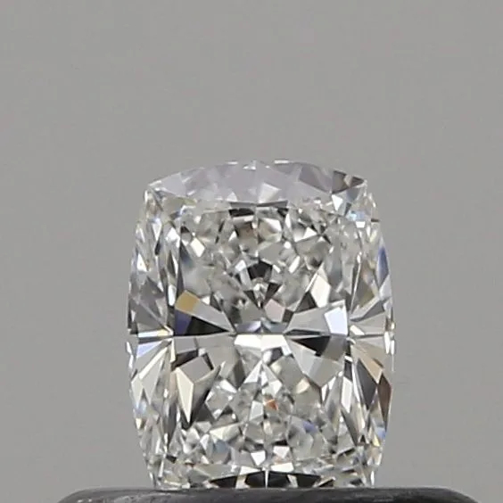 0.31ct CUSHION E VVS2 Natural diamond