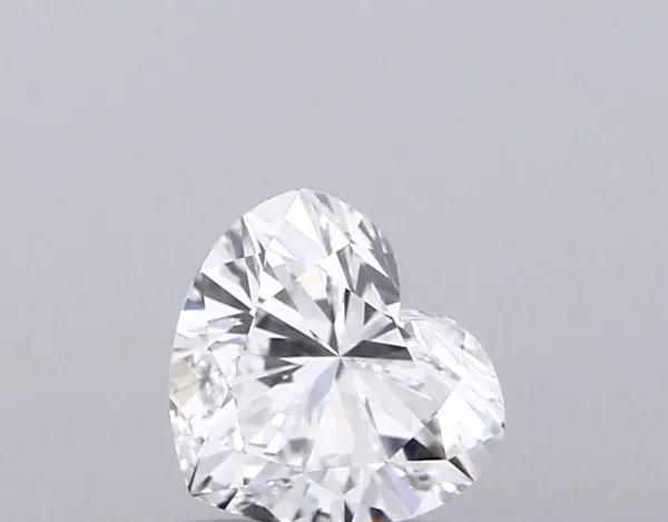 1.06ct HEART E VVS2 Lab diamond