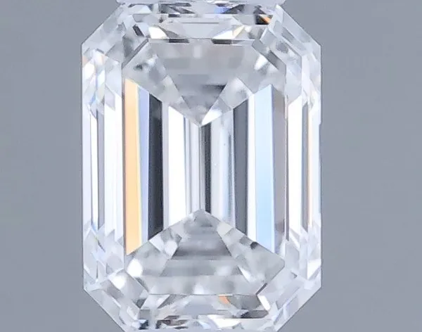 0.3ct EMERALD D VVS2 Natural diamond