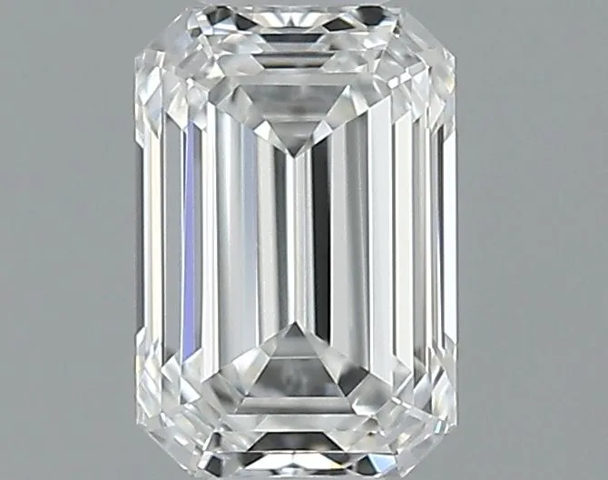 0.42ct EMERALD E VVS2 Natural diamond