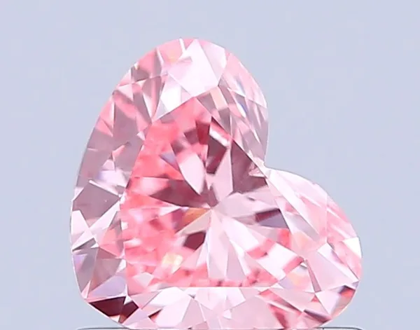 0.7ct HEART Fancy Vivid Pink VVS2 Coloured Lab diamond