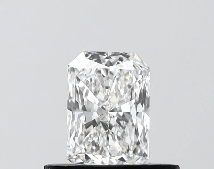 0.50ct RADIANT D VVS2 Lab Grown diamond