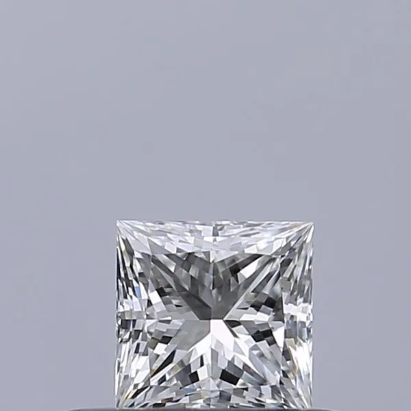 0.32ct PRINCESS D VVS2 Natural diamond