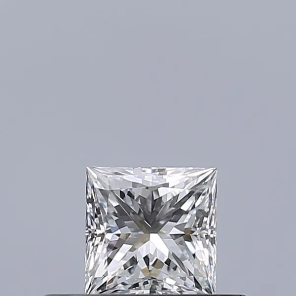 0.3ct PRINCESS E VVS2 Natural diamond