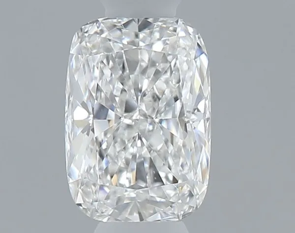 0.3ct CUSHION E VS1 Natural diamond