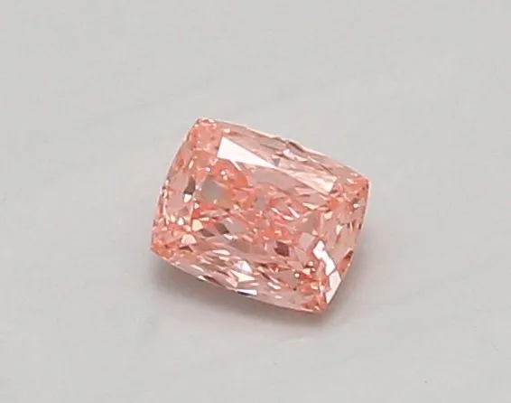 0.39ct CUSHION Fancy Vivid Pink VVS2 Coloured Lab diamond