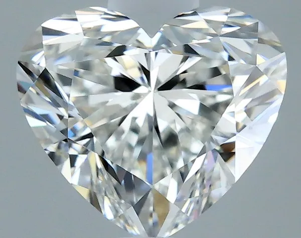 0.54ct HEART G VVS1 Natural diamond