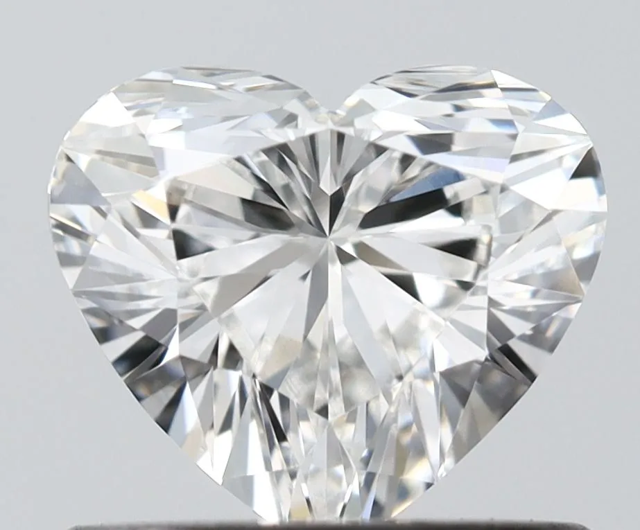 0.60ct HEART G VVS2 Natural diamond