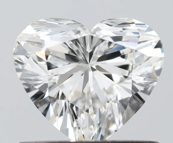 0.6ct HEART G VVS2 Natural diamond