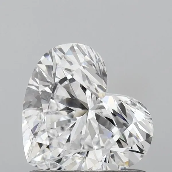 0.79ct HEART D VVS2 Lab diamond