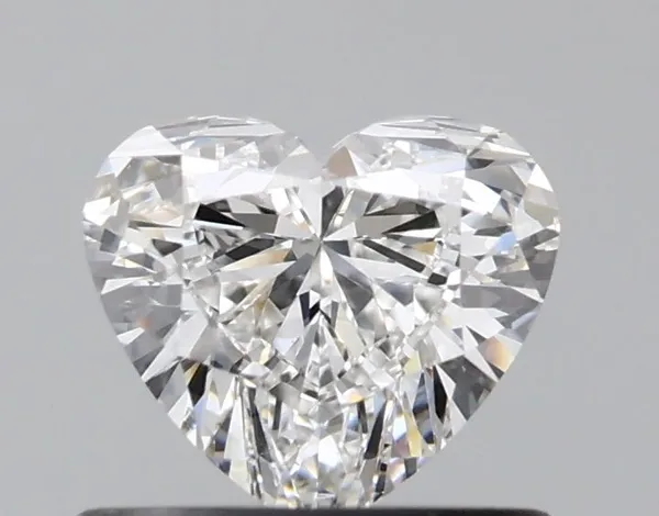 0.56ct HEART F VVS2 Natural diamond