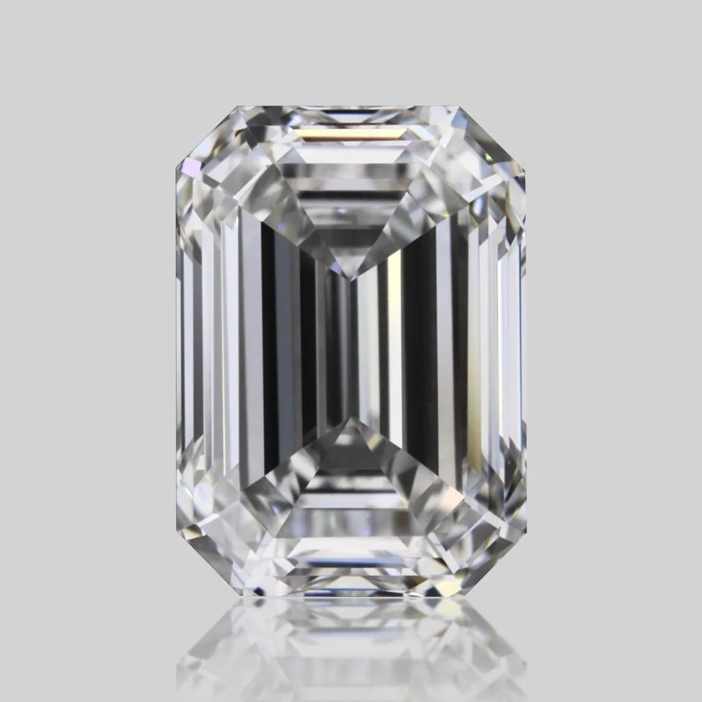 0.70ct EMERALD D VVS2 Natural diamond