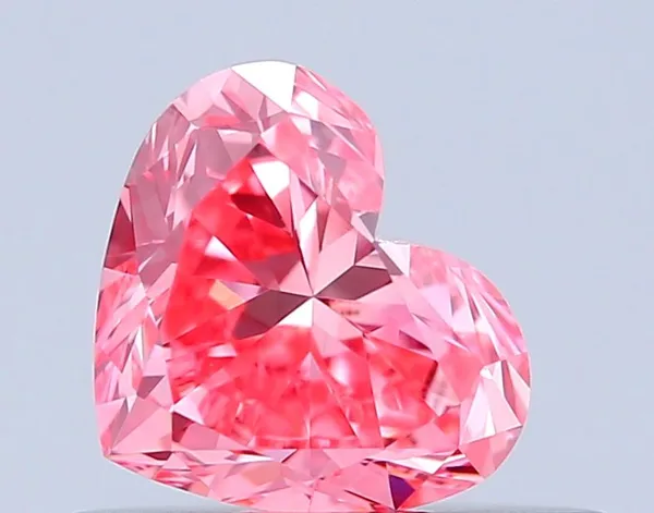 0.44ct HEART Fancy Vivid Pink IF Coloured Lab diamond