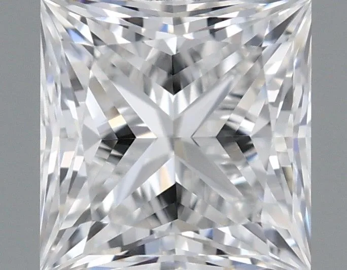 0.61ct PRINCESS F IF Natural diamond