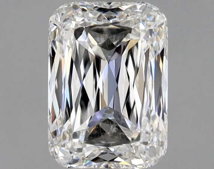 0.90ct RADIANT E VVS2 Natural diamond