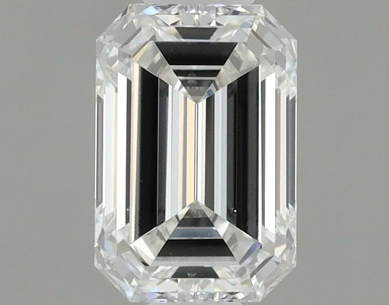 0.45ct EMERALD F VS2 Natural diamond