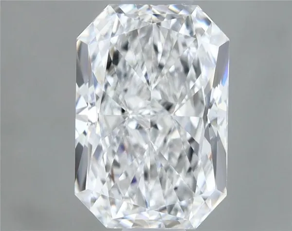 0.82ct RADIANT E VVS1 Natural diamond