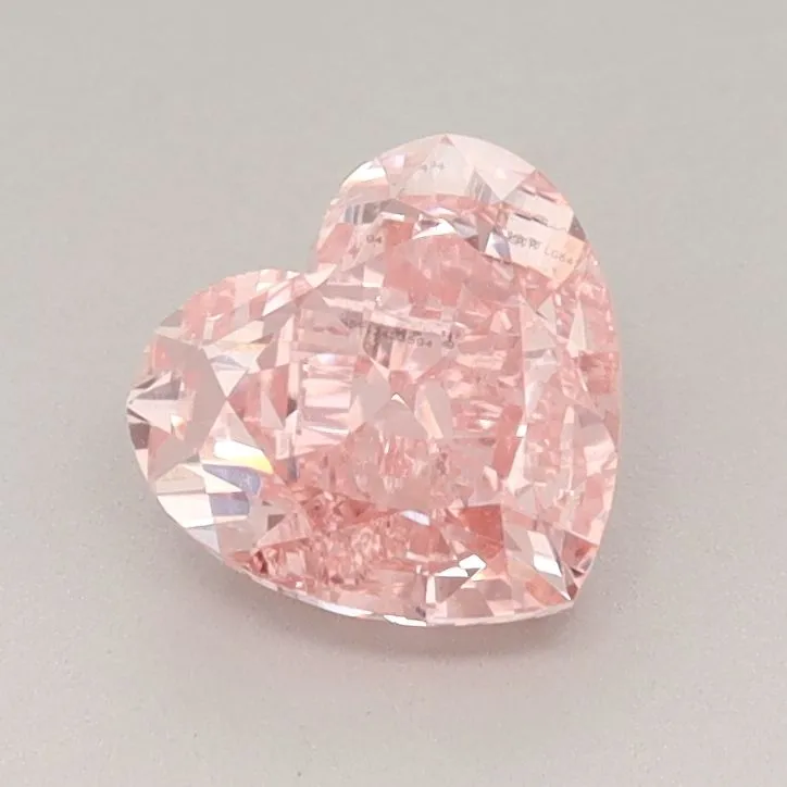 1.23ct HEART Fancy Vivid Pink VVS2 Coloured Lab diamond