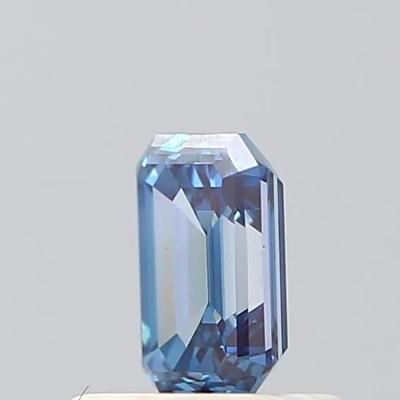 0.52ct EMERALD Fancy Vivid Blue VS1 Coloured Lab diamond