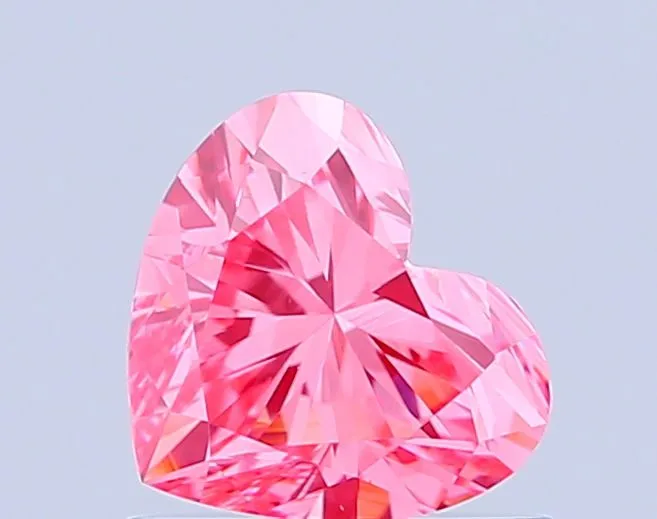 0.76ct HEART Fancy Vivid Pink VVS2 Coloured Lab diamond