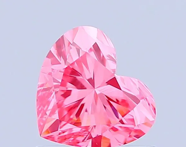 0.76ct HEART Fancy Vivid Pink VVS2 Coloured Lab diamond