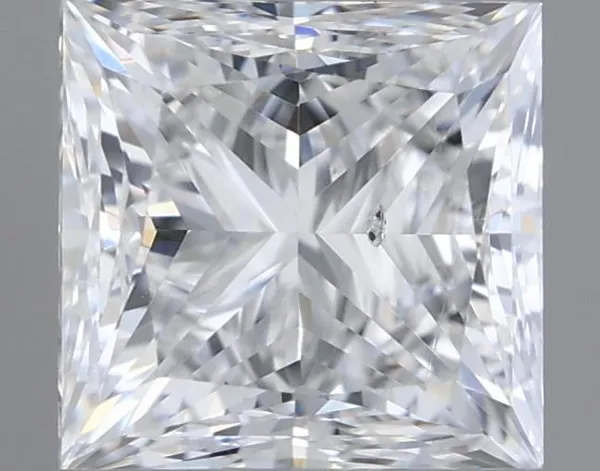 0.8ct PRINCESS D SI2 Natural diamond