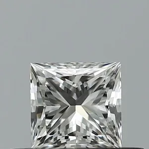 0.38ct PRINCESS G VVS2 Natural diamond