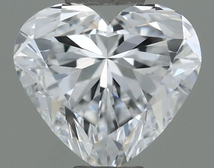 0.45ct HEART D VS1 Natural diamond
