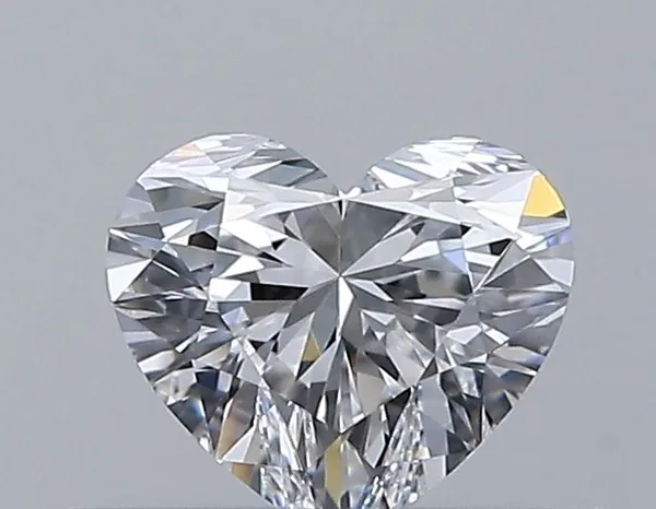 0.3ct HEART D VVS1 Natural diamond