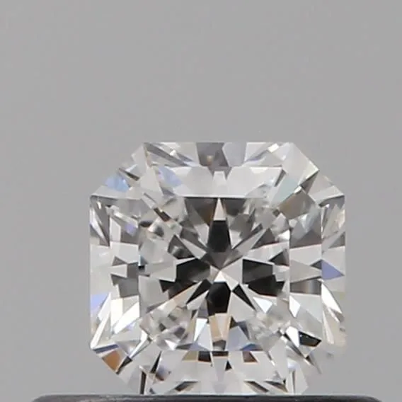 0.32ct RADIANT E VS2 Natural diamond