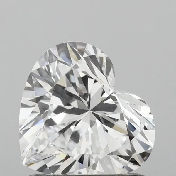 0.88ct HEART D VVS2 Lab diamond
