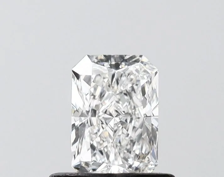 0.56ct RADIANT E VS1 Lab Grown diamond