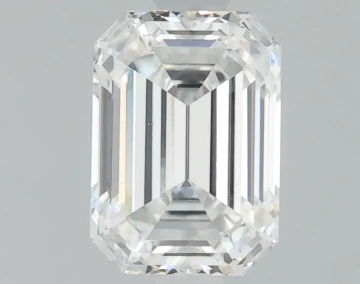 0.53ct EMERALD E VS2 Natural diamond
