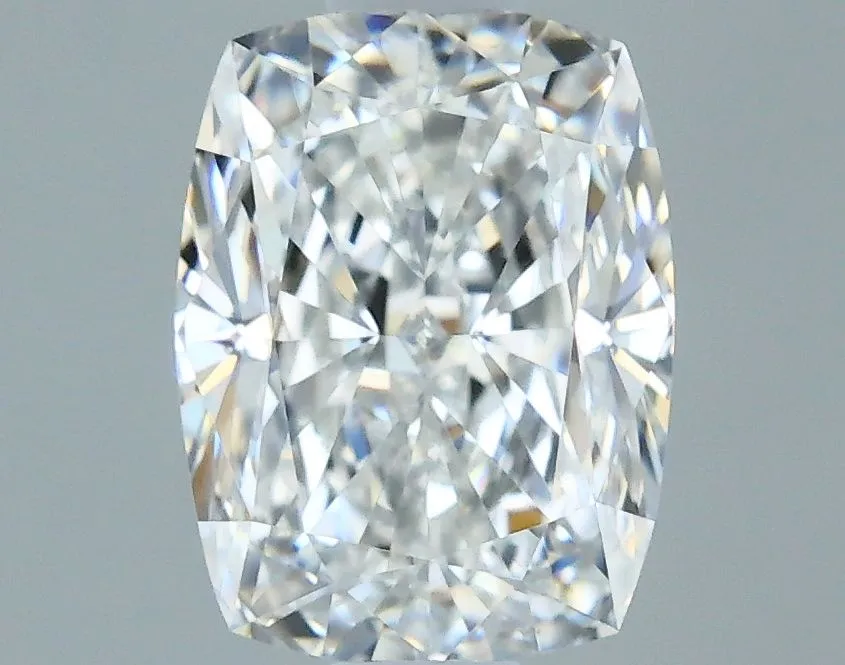 0.70ct CUSHION F VVS2 Natural diamond