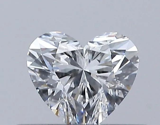 0.30ct HEART D VVS2 Natural diamond