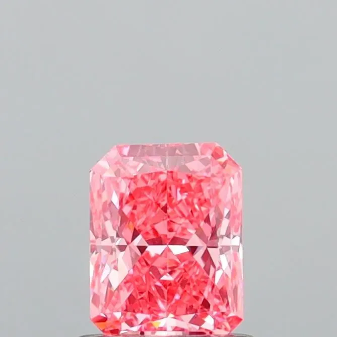 0.97ct RADIANT Fancy Vivid Pink VVS2 Coloured Lab diamond