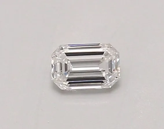 0.3ct EMERALD D VVS1 Lab diamond