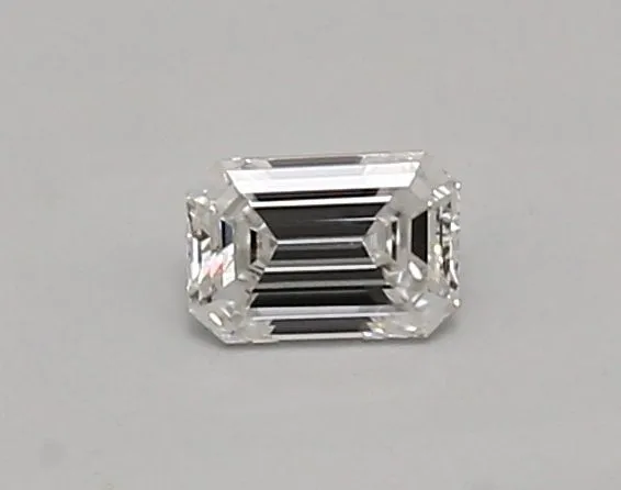 0.4ct EMERALD D VVS1 Lab diamond