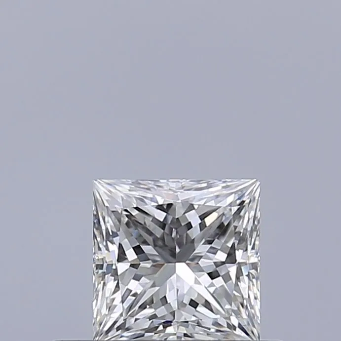 0.40ct PRINCESS E VVS2 Natural diamond