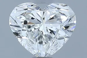 0.7ct HEART G VVS2 Natural diamond