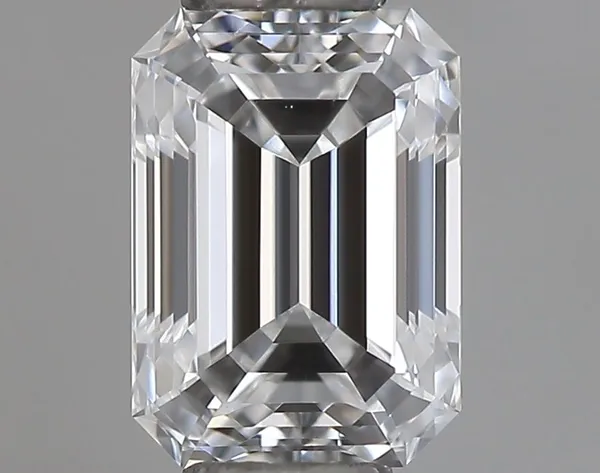 0.4ct EMERALD D VS1 Natural diamond