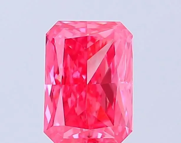 1.42ct RADIANT Fancy Vivid Pink VVS2 Coloured Lab diamond