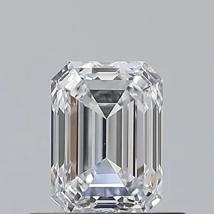 0.7ct EMERALD D VS2 Natural diamond